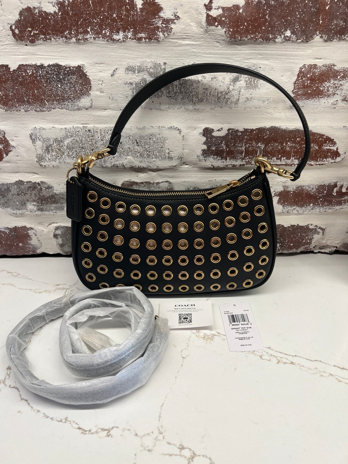 Coach Teri Shoulder bag black with grommets NWT CY646