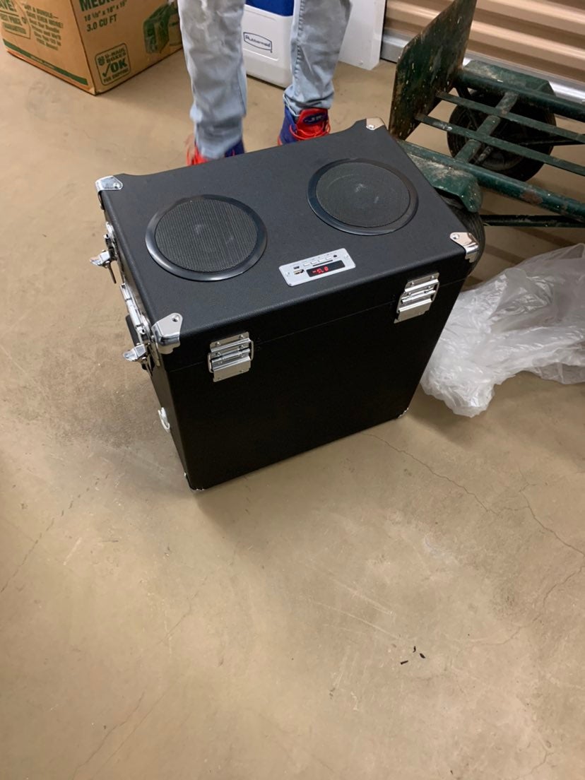 bluetooth speaker.