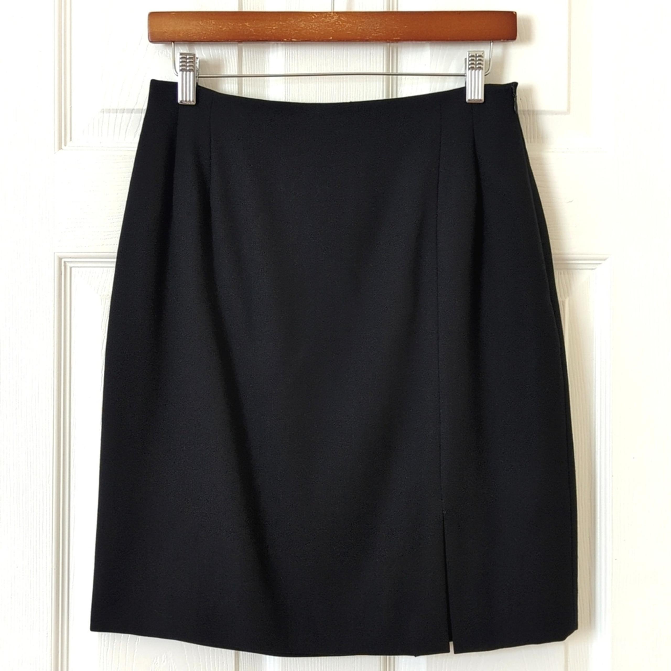 Liz Claiborne 90's Vintage 100% Wool High Waisted A-Line Mini Skirt Black 10P