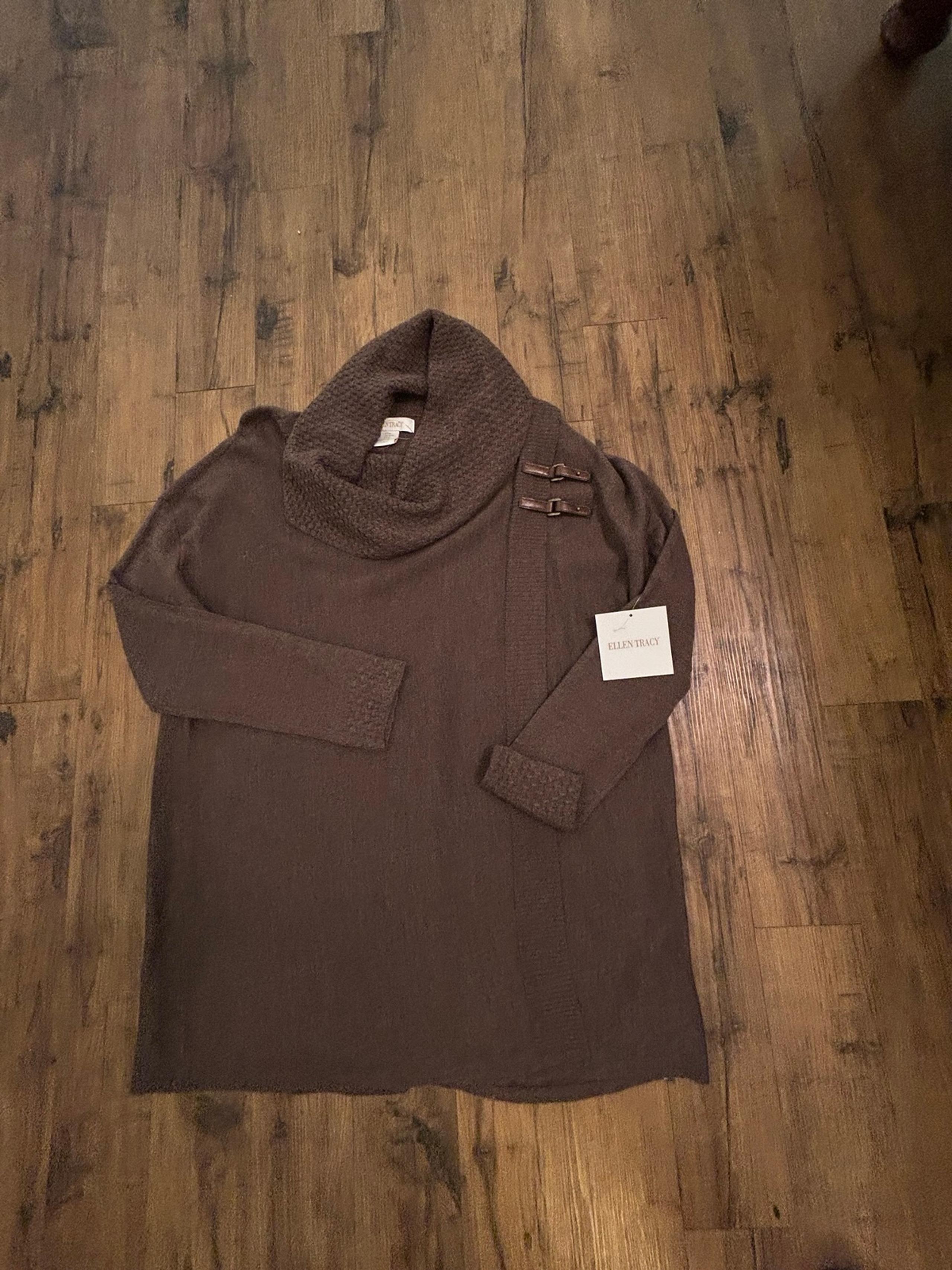 NWT Ellen Tracy Sweater Women’s Sz Medium brown Cowl Neck