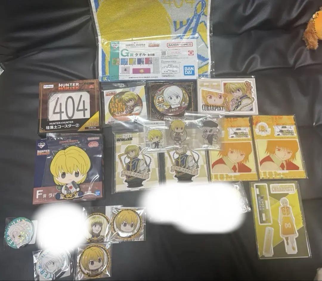 Kurapika Ichiban Kuji Acrylic Stand, Can Badge, Rubber Strap