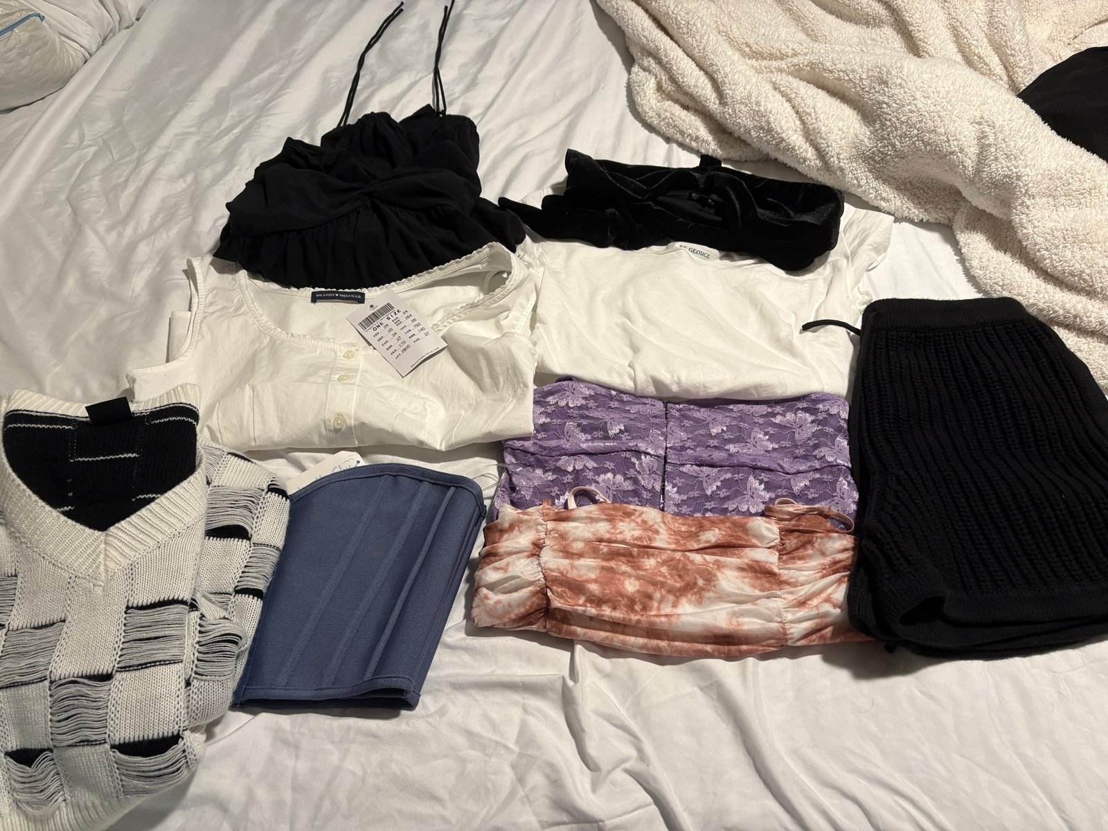 Women’s clothing lot