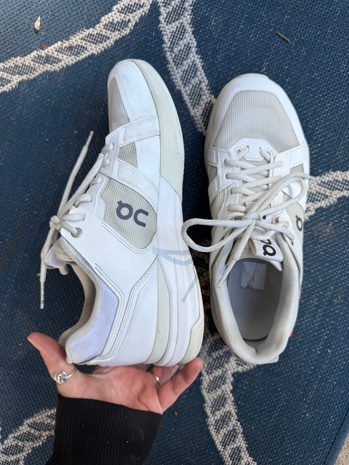 On Cloud The Roger Clubhouse Pro White sneakers women’s size 11