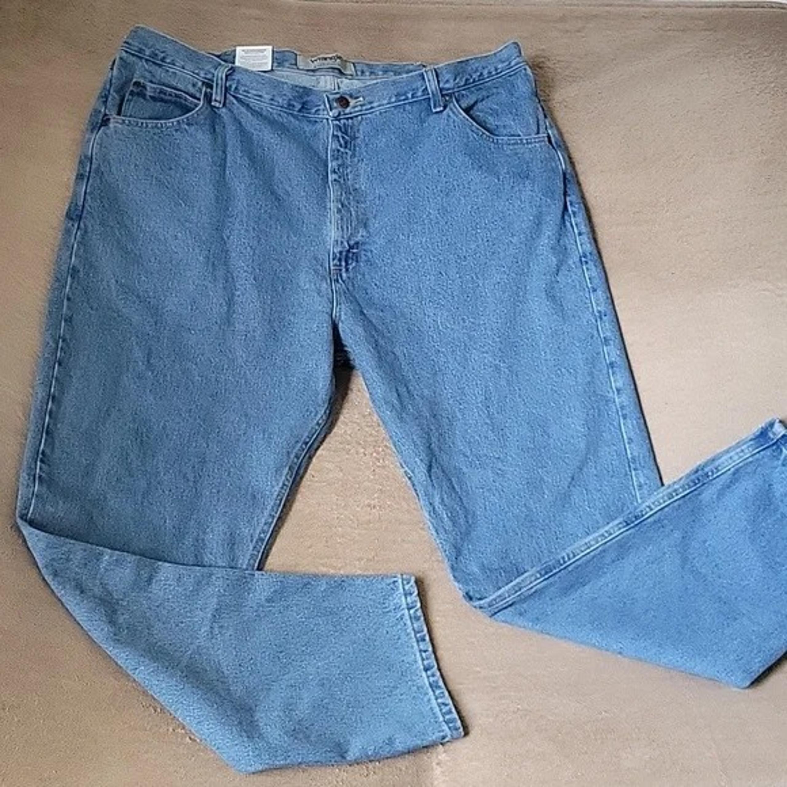 Wrangler Authentics Men's Classic 5-Pocket Regular Fit Cotton Jean