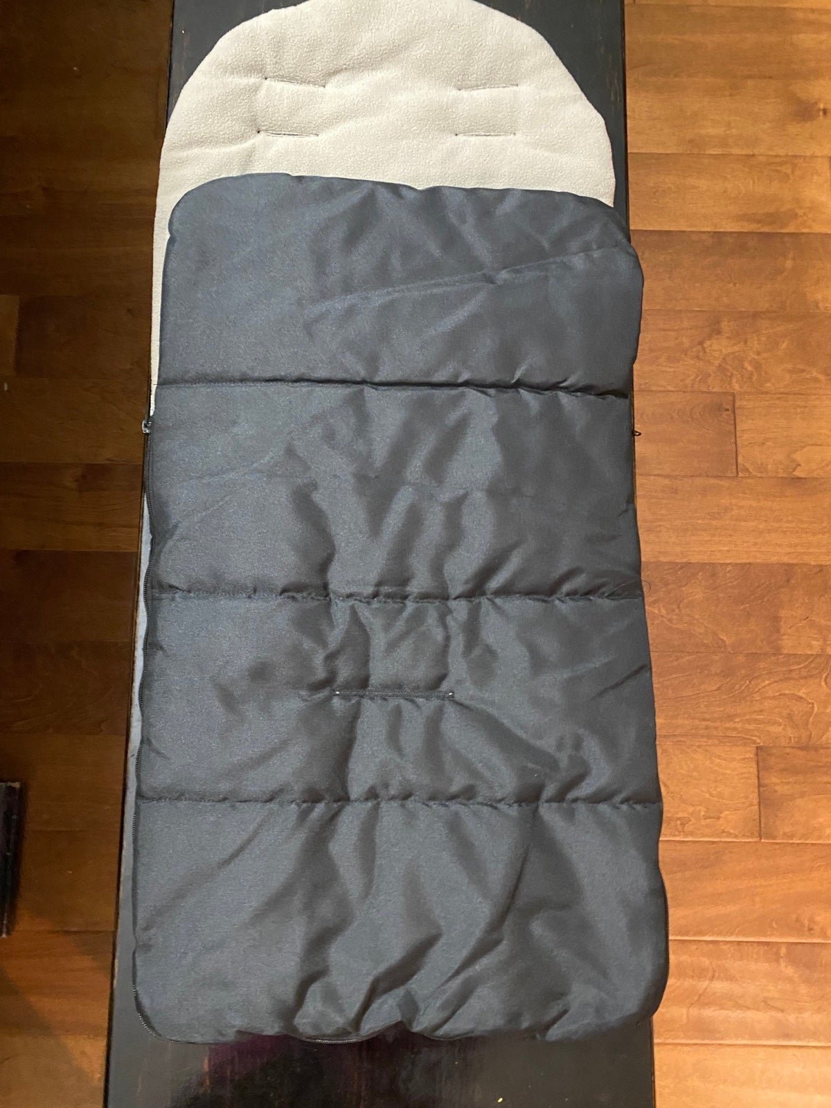 2 Universal stroller footmuffs
