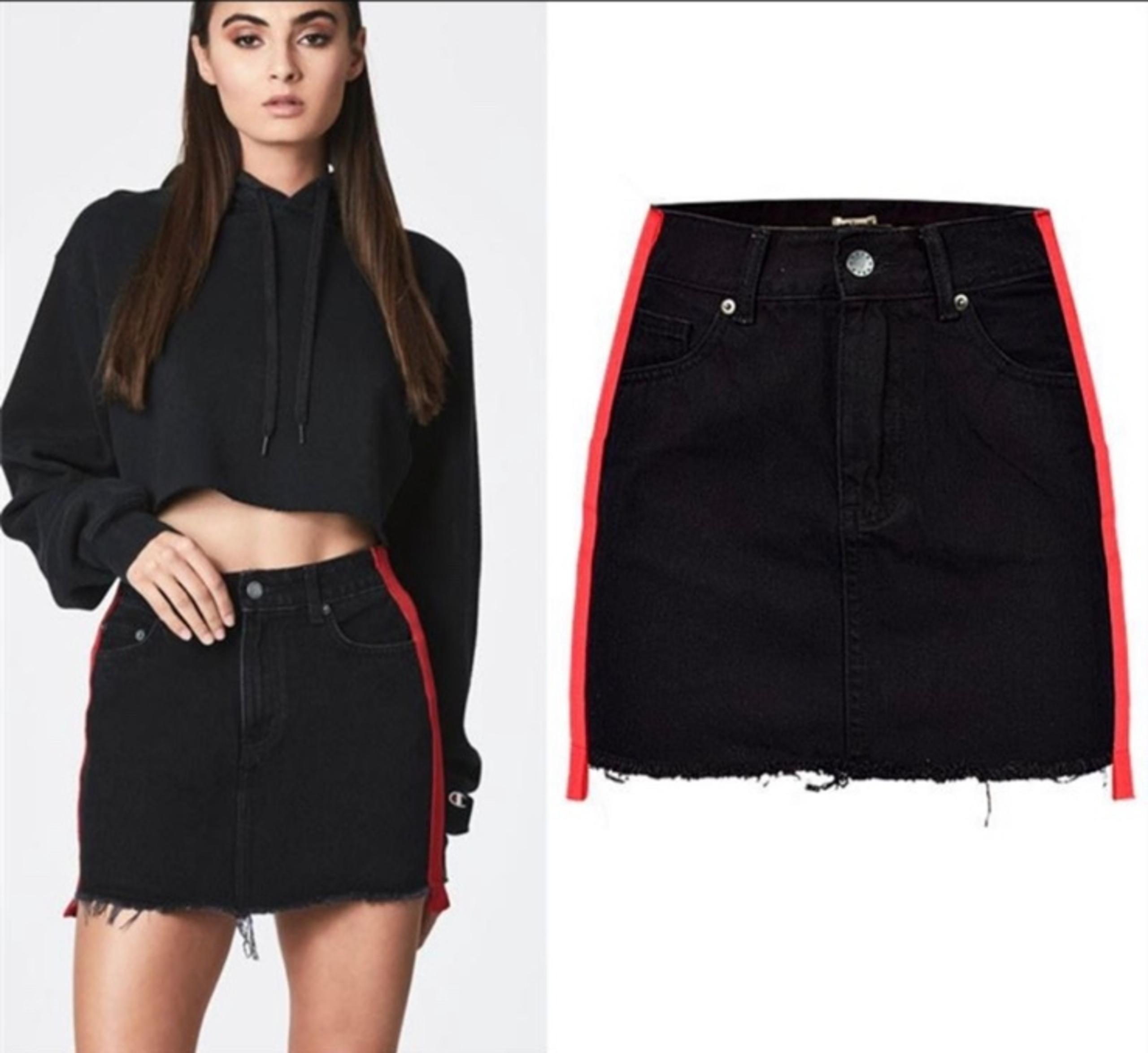 LF - Carmar Skirt