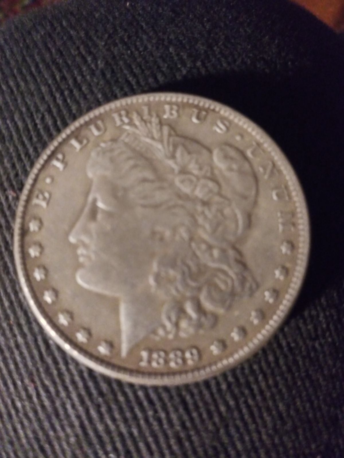 1889 Morgan Silver Dollar. No Mint Mark.