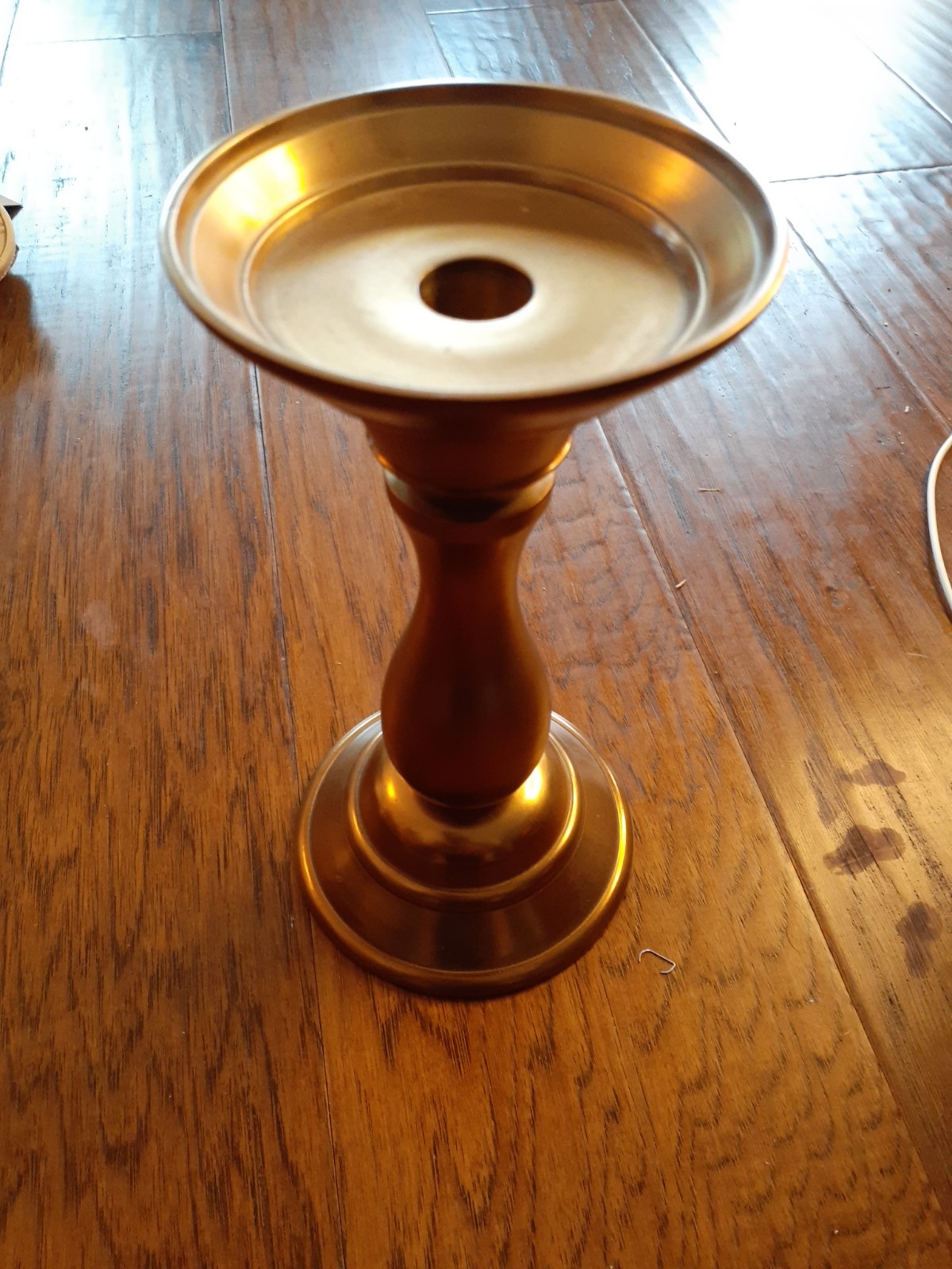 GORGEOUS VTG Heavy Solid Brass Thick 9.5 Single Taper/Pillar Candle Holder.