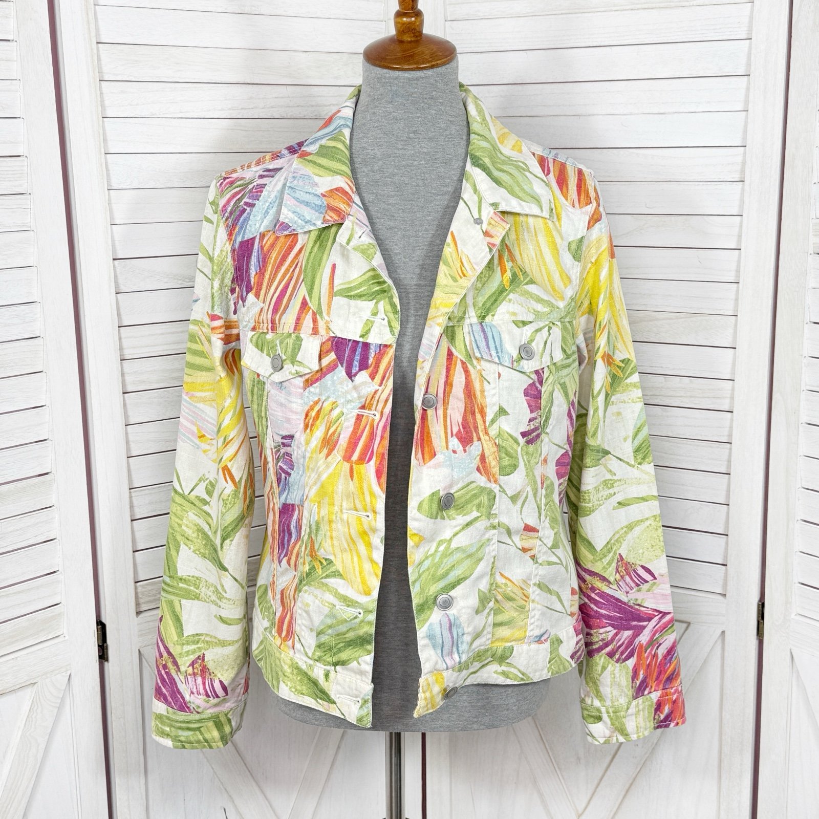 Chico’s Tropical Palm Print Linen Blend Jean Jacket White Multi Medium