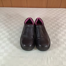 Women’s brown steel toe shoes size 9 W by Wolverine leather upper