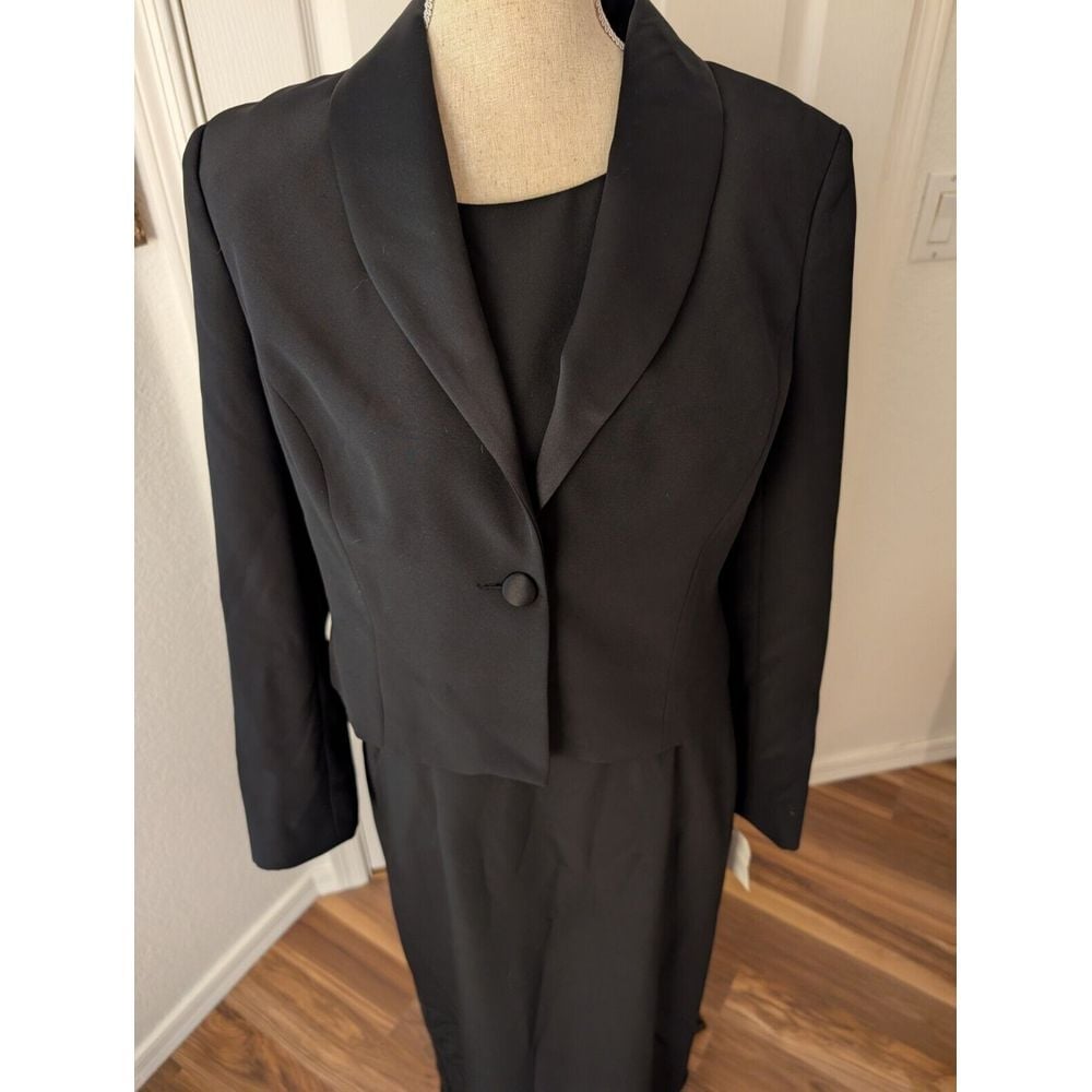 Women's Vintage NWT Evening Dress With Matching Jacket David Warren Sz 12 USA