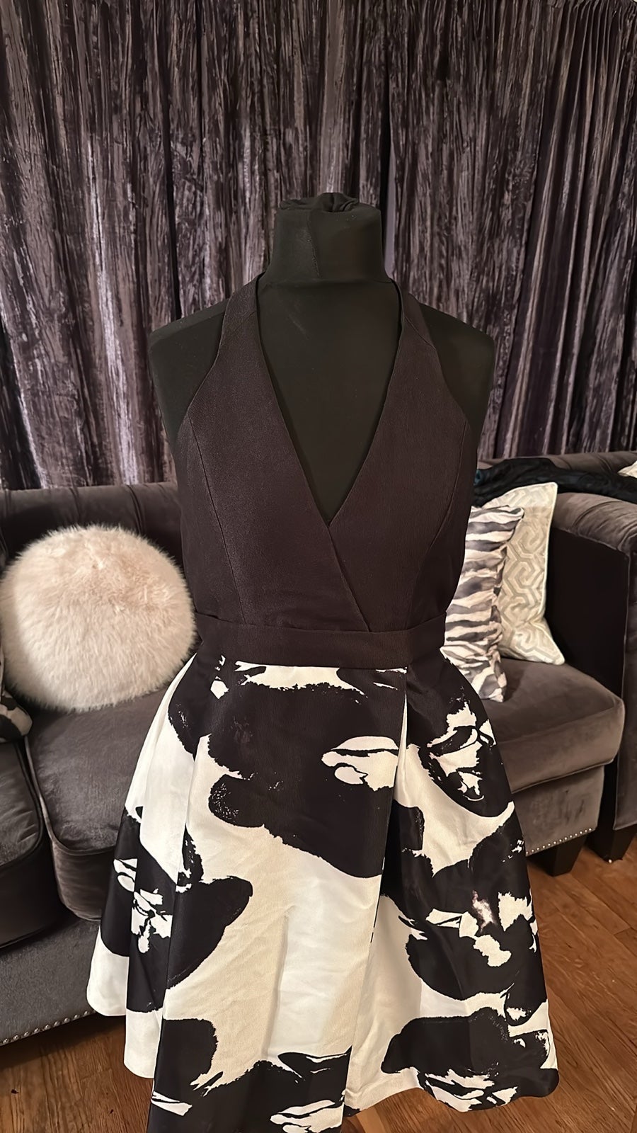 HALSTON HERITAGE ミディドレス HALSTON HERITAGE ミディドレス