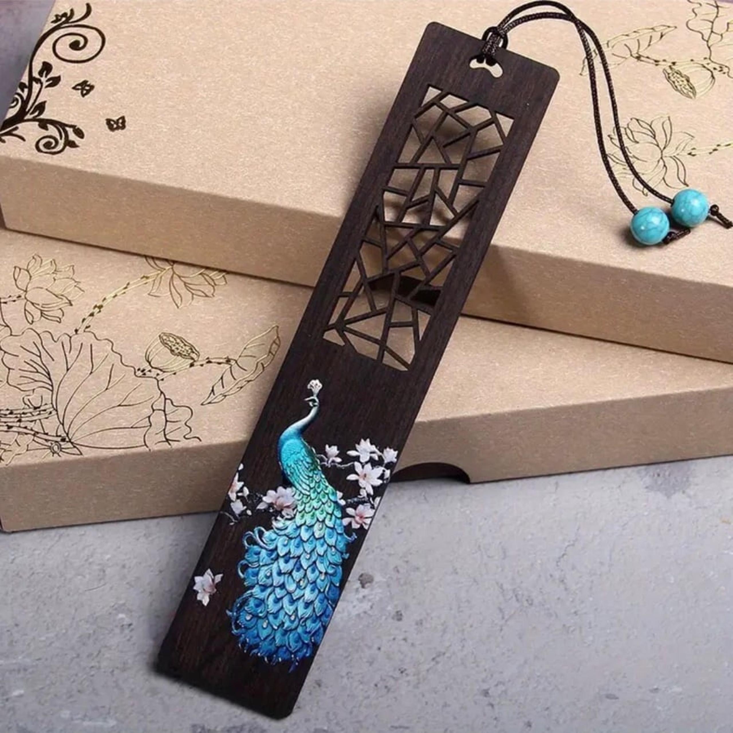 Peacock Painted Wooden Láser Cut Book Mark, 1 pc