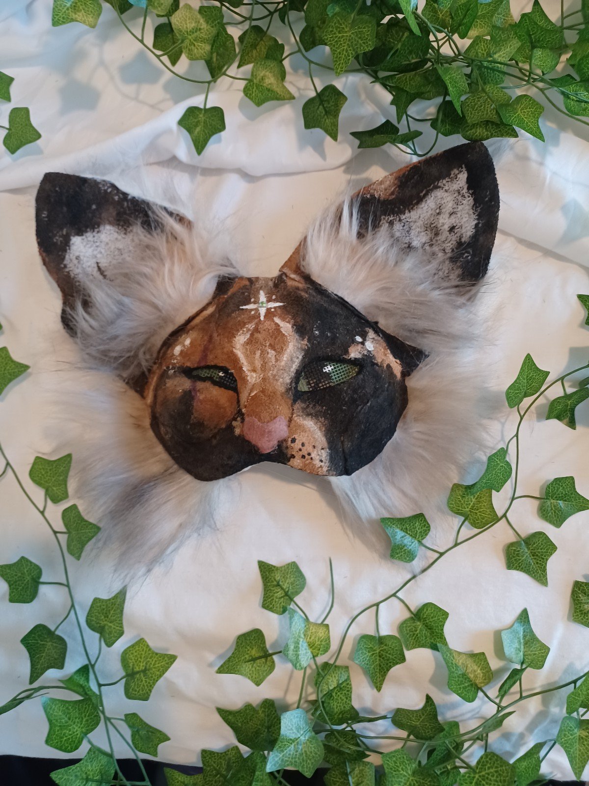 Calico therian mask