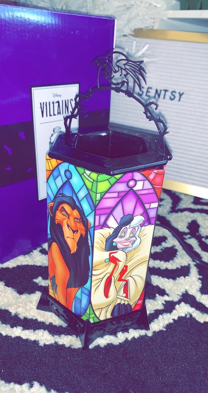 Scentsy villains warmer