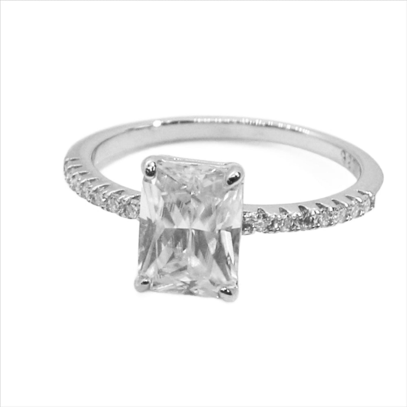 Sterling silver Emerald Cut 6mm*8mm size 7 VVS1 Mossinite halo ring