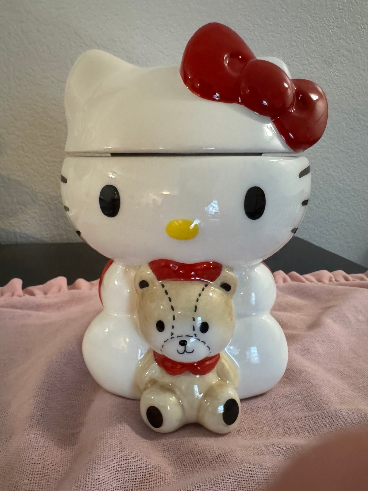 Hello Kitty Ceramic Teddy Jar