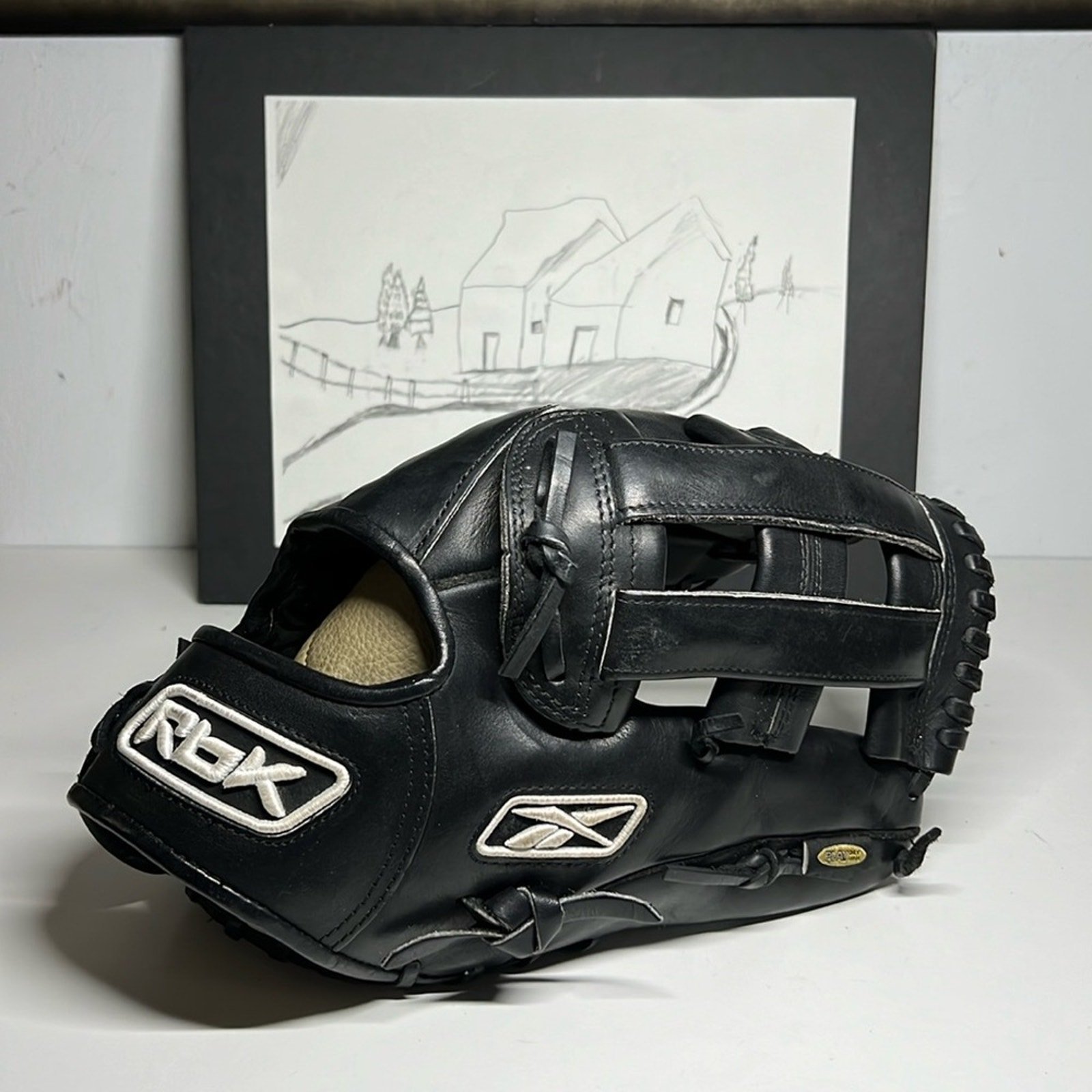 Reebok VR6000 OTR Series VROTRFB Baseball Glove Mitt 12.75 Inch Left Hand