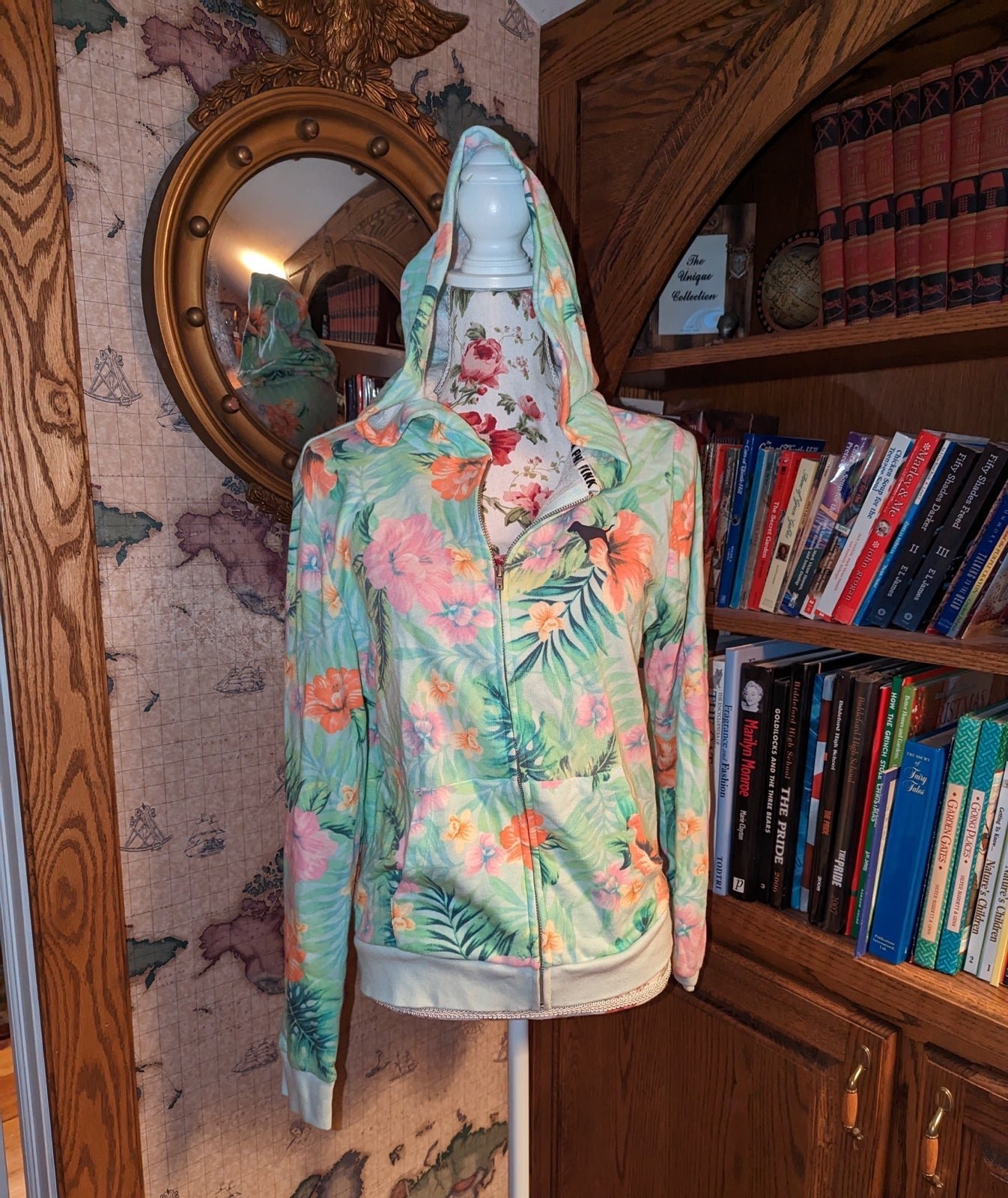 RARE VS Pink hibiscus Palm zip up