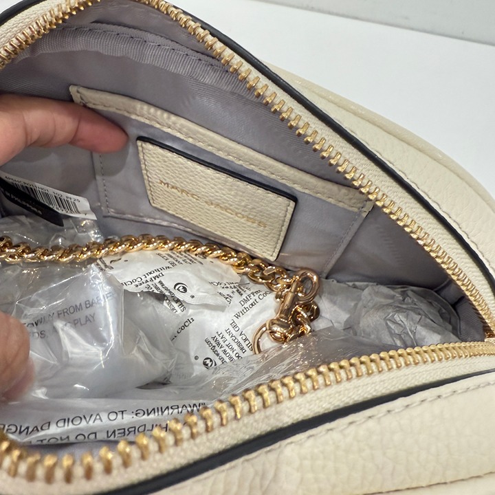 新作★Marc Jacobs Turnlock Camera Bag 4P5HCR011H01 Marc Jacobs Turnlock Camera Bag 4P5HCR011H01 Leather, BLACK