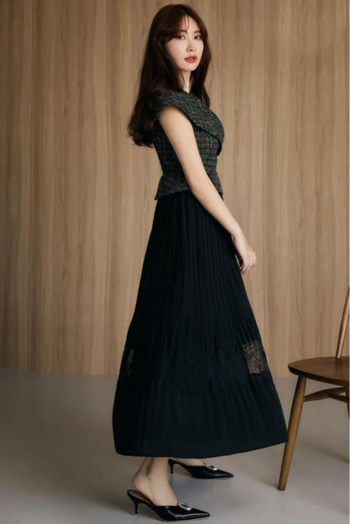 Siena Big Collar Pleated Dress（Siena Big Collar Pleated