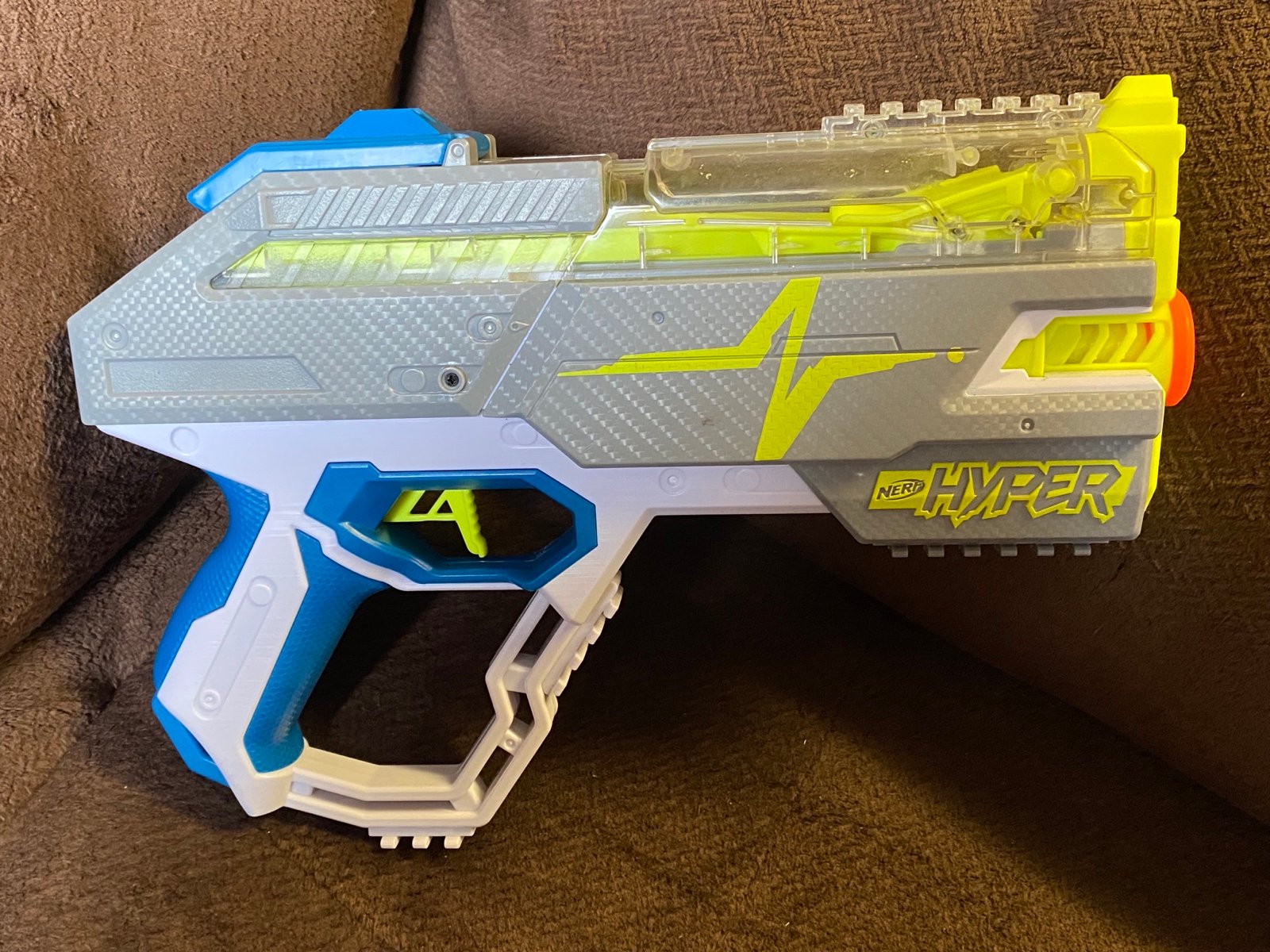 Nerf hyper rush blaster gun