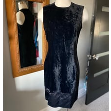 NWT Banana Republic black crushed velvet and satin sheath dress 6