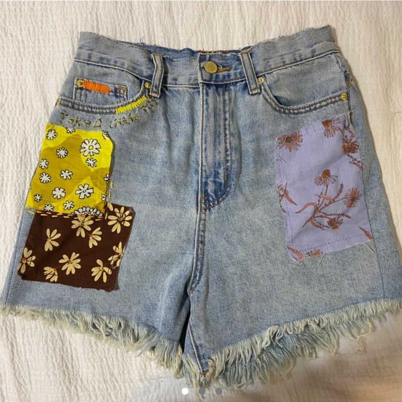 urban outfitters jean shorts