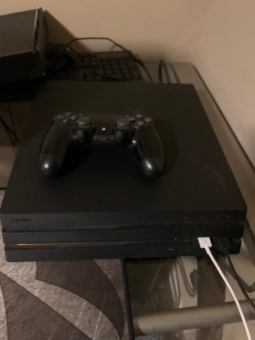ps4 pro 1tb
