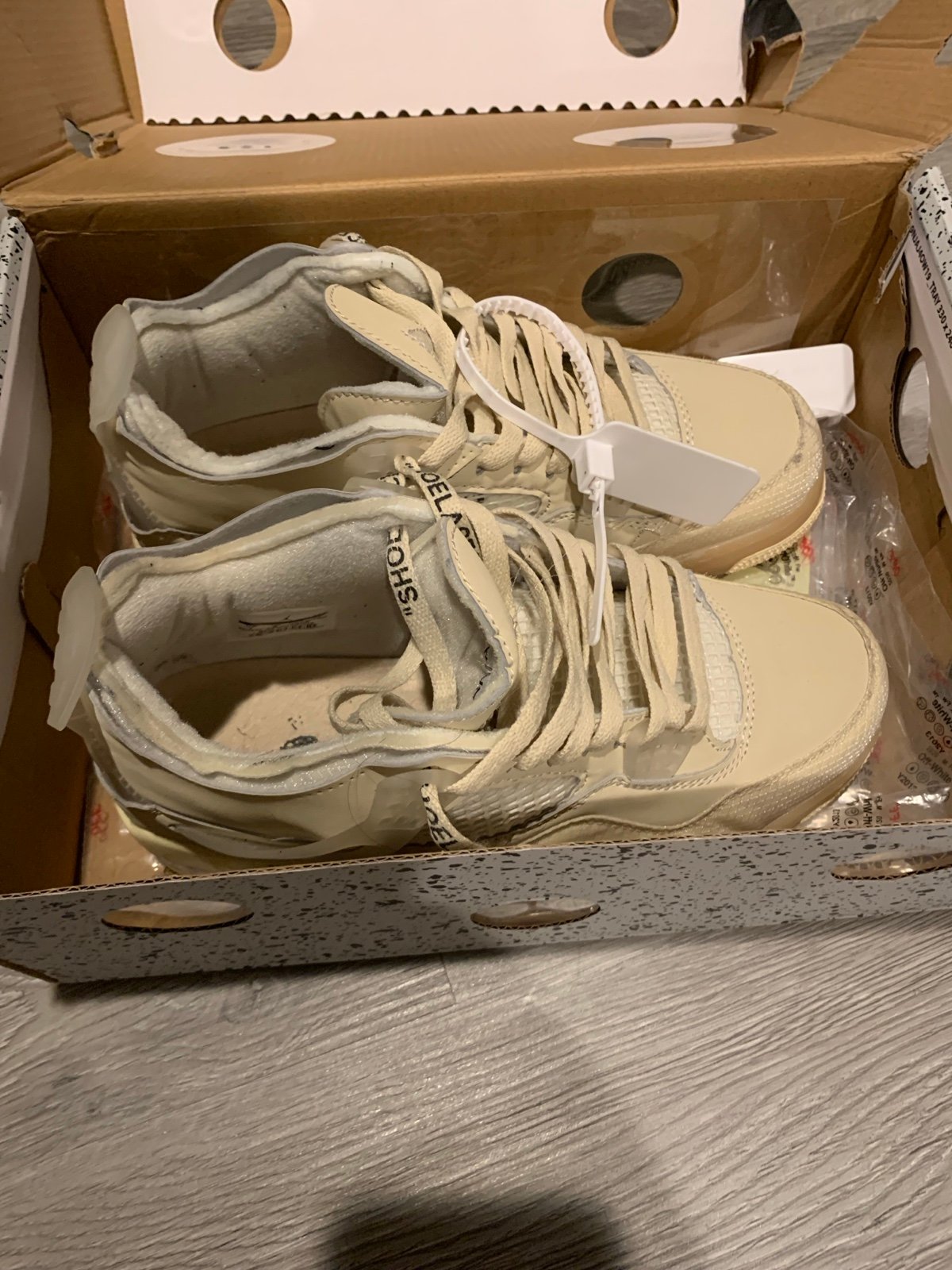 Jordan 4 Retro Off-White size 7