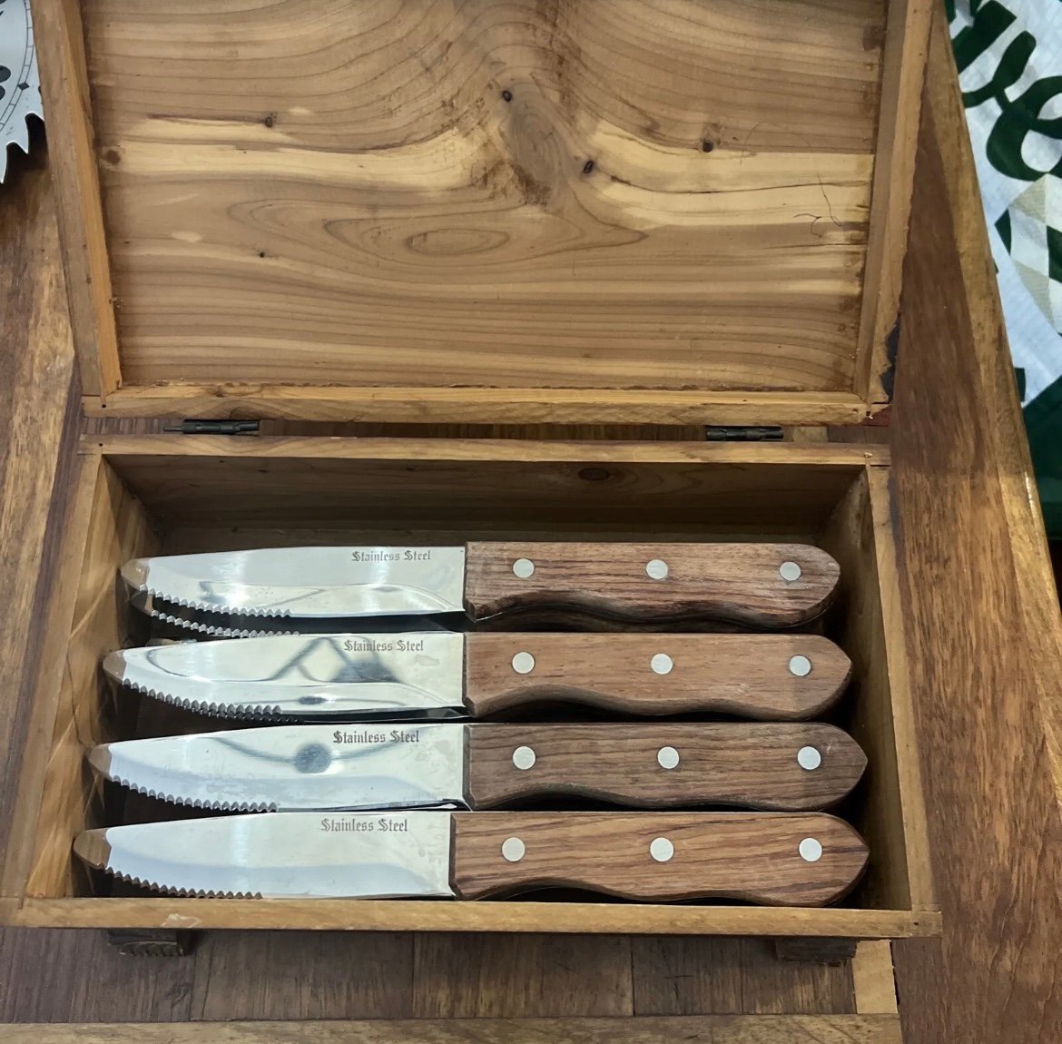 Steak Knife Set / Premium Stainless steel Knives and Gift Box