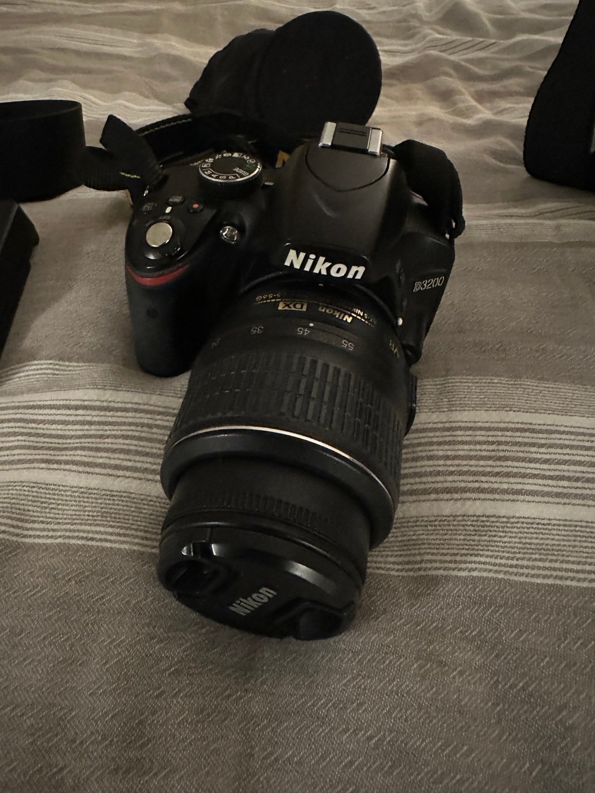 Nikon DSLR D3200