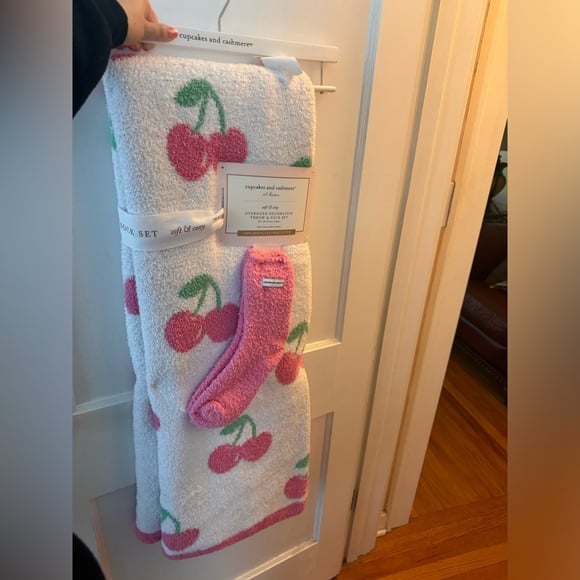 VIRAL Cupcakes & Cashmere throw blanket pink cherries with socks
