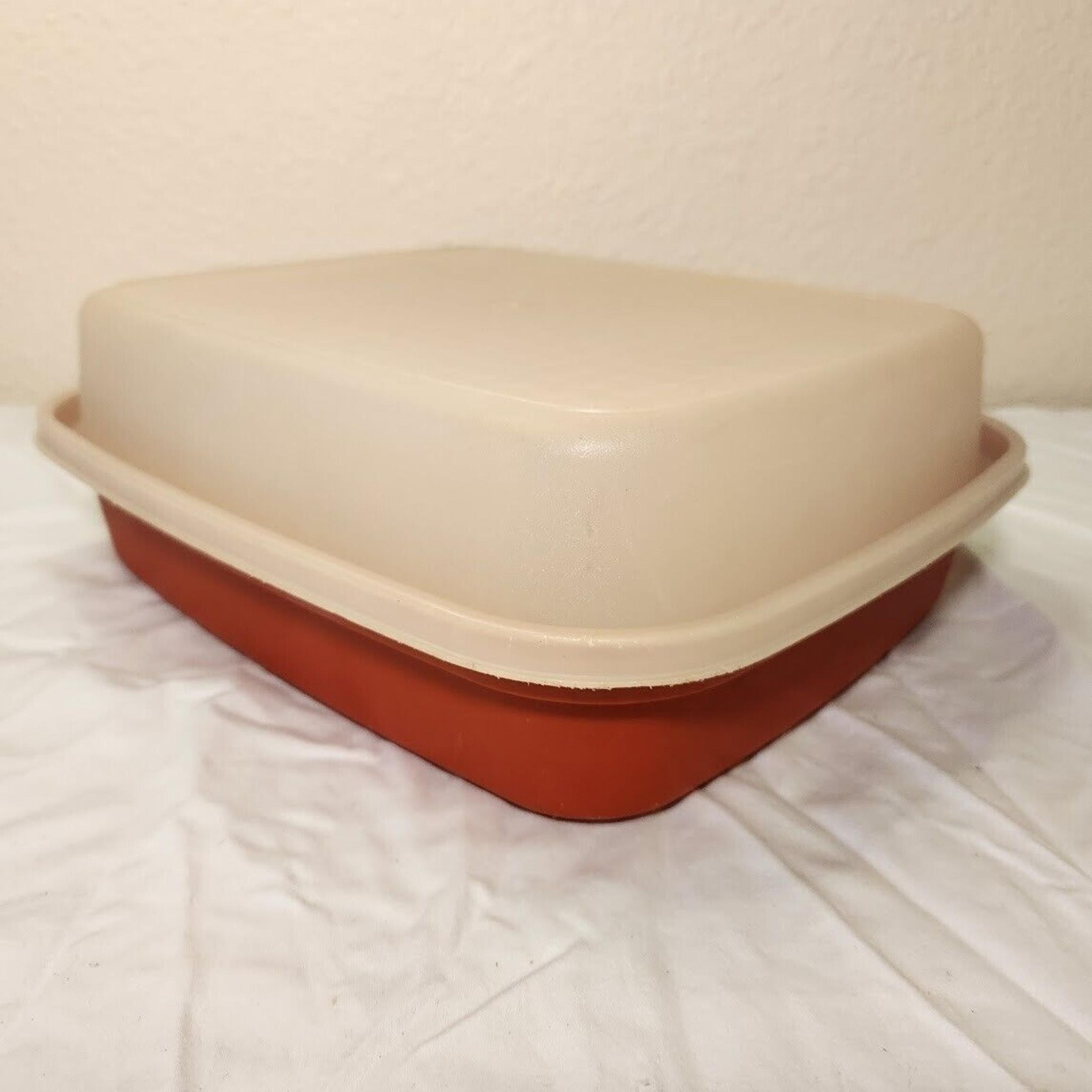 Tupperware Vintage Large Meat Keeper Marinade 1294-2 Lid Paprika Red Dark Orange