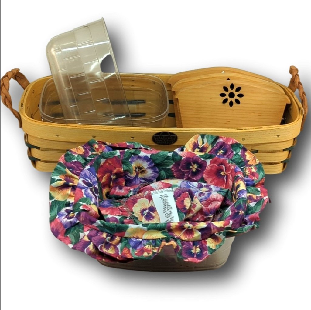 11-piece Peterboro basket co. Bread and cracker basket