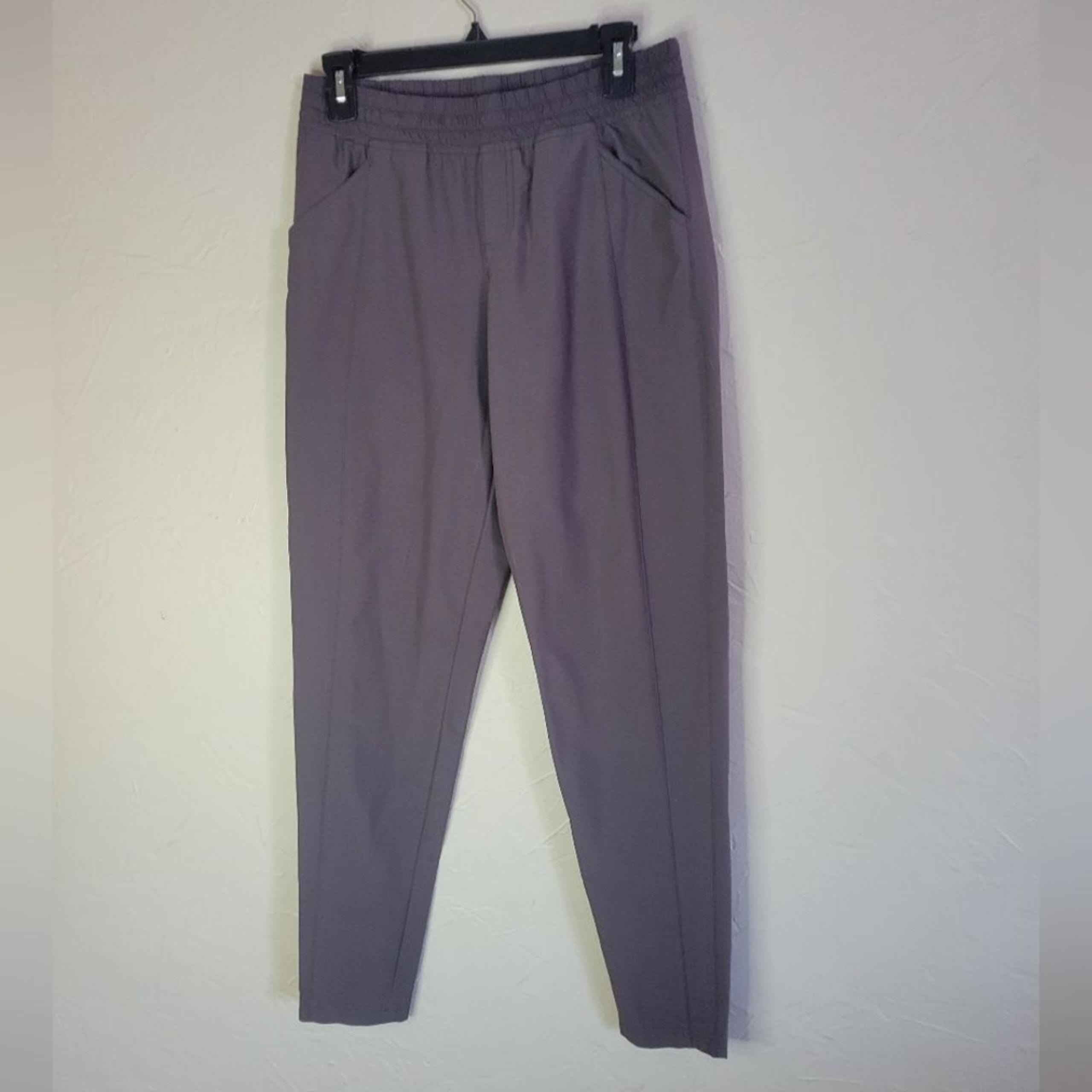 The North Face women's jogger track pants, sz 6