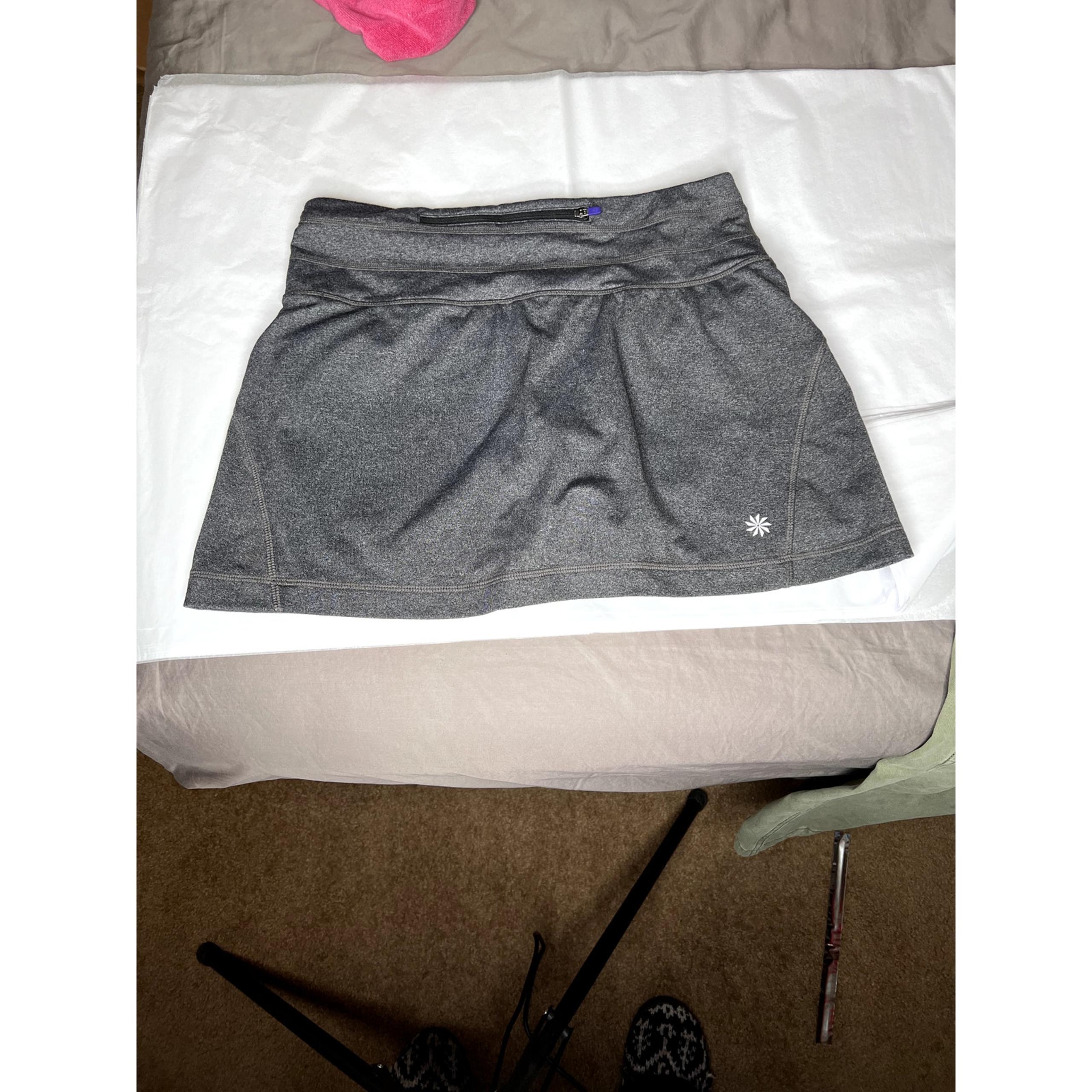 Athleta womens size S skort gray pull-on elastic waist  zip pocket pickleball