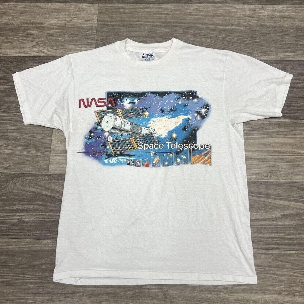 Vintage 80s NASA Space Telescope T Shirt Mens XL Fit L White Single Stitch Thin