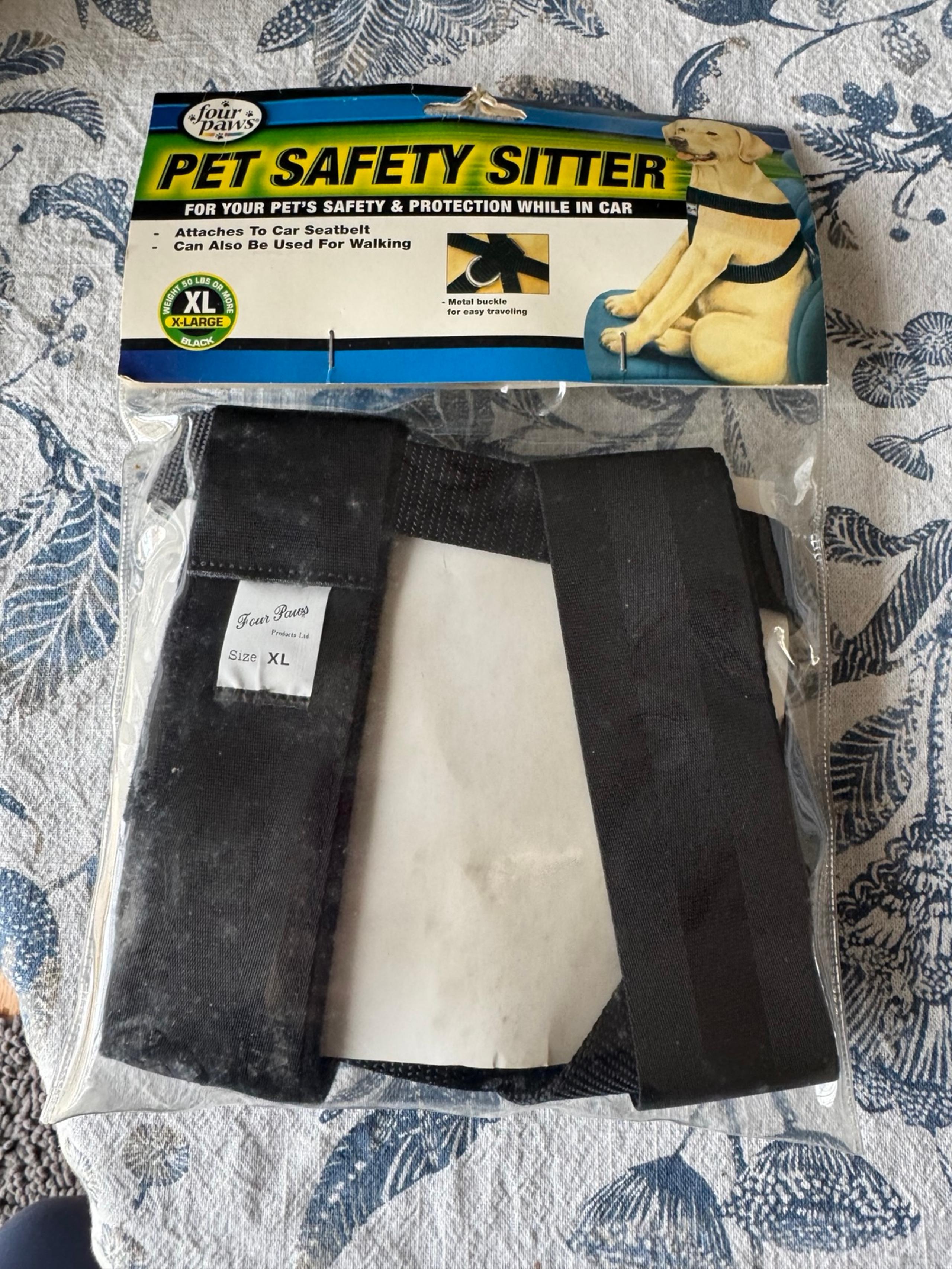 New Pet Safety sitter Dual Car seat belt and Walk Harness