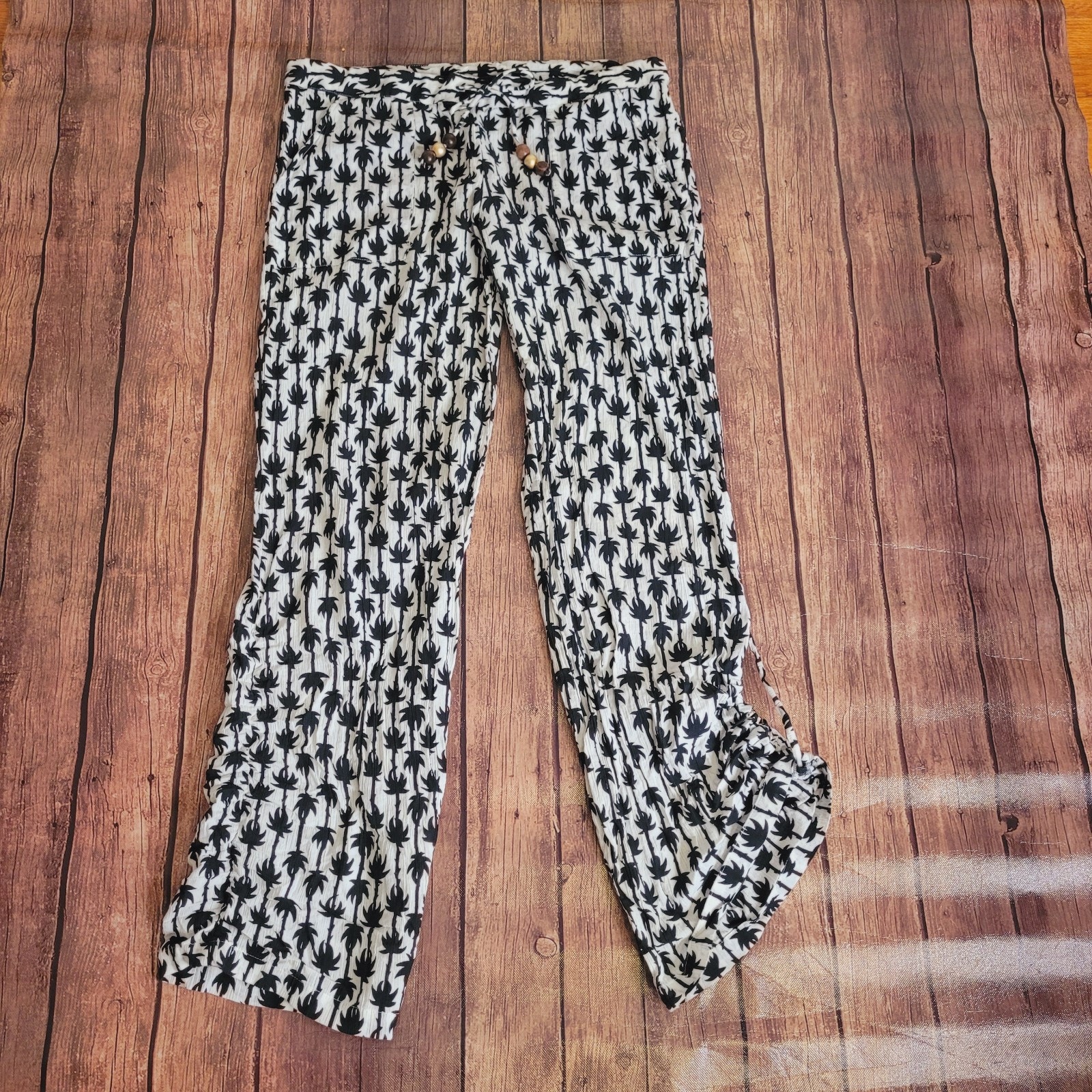 Diane von Furstenberg Pants Womens S White Wide Leg Mid Rise Palm Tree Resort