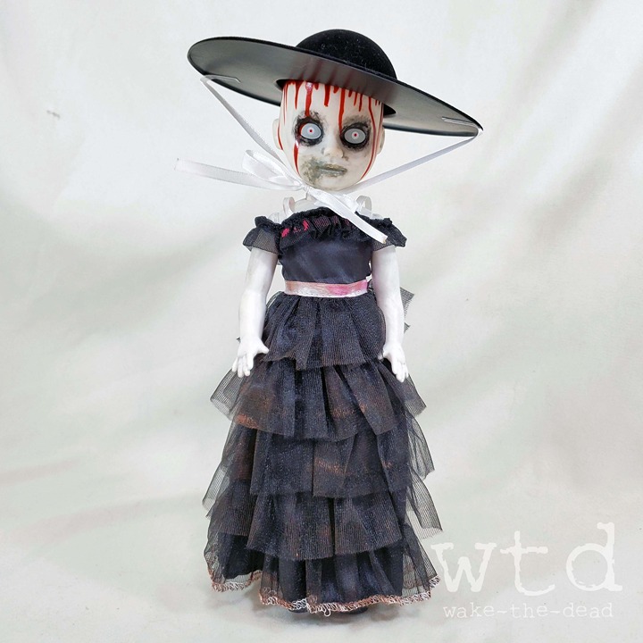 Living Dead Dolls Series 22 Goria -
