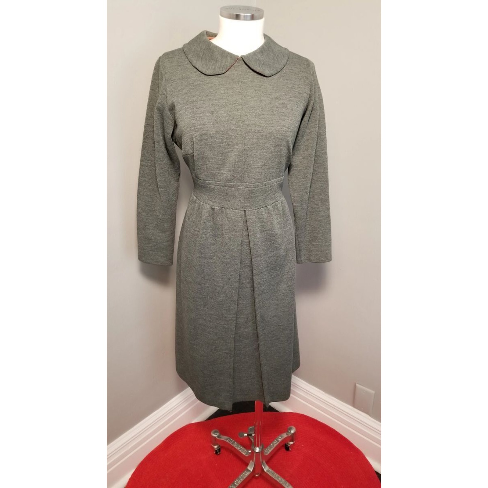 60s Vintage Gray Double Knit Dress with Peter Pan Collar - L