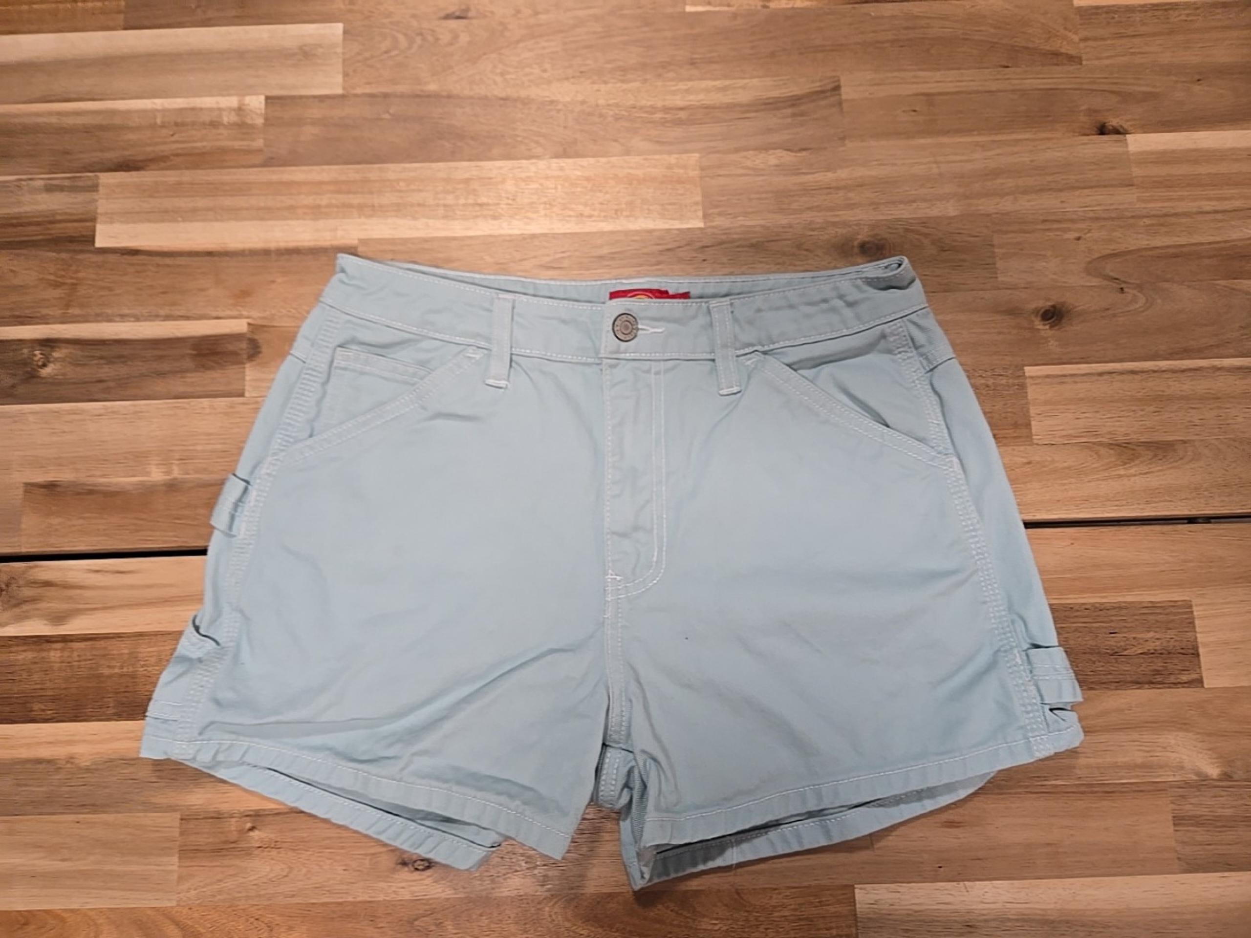Dickies  Light Blue Carpenter Shorts Size 7