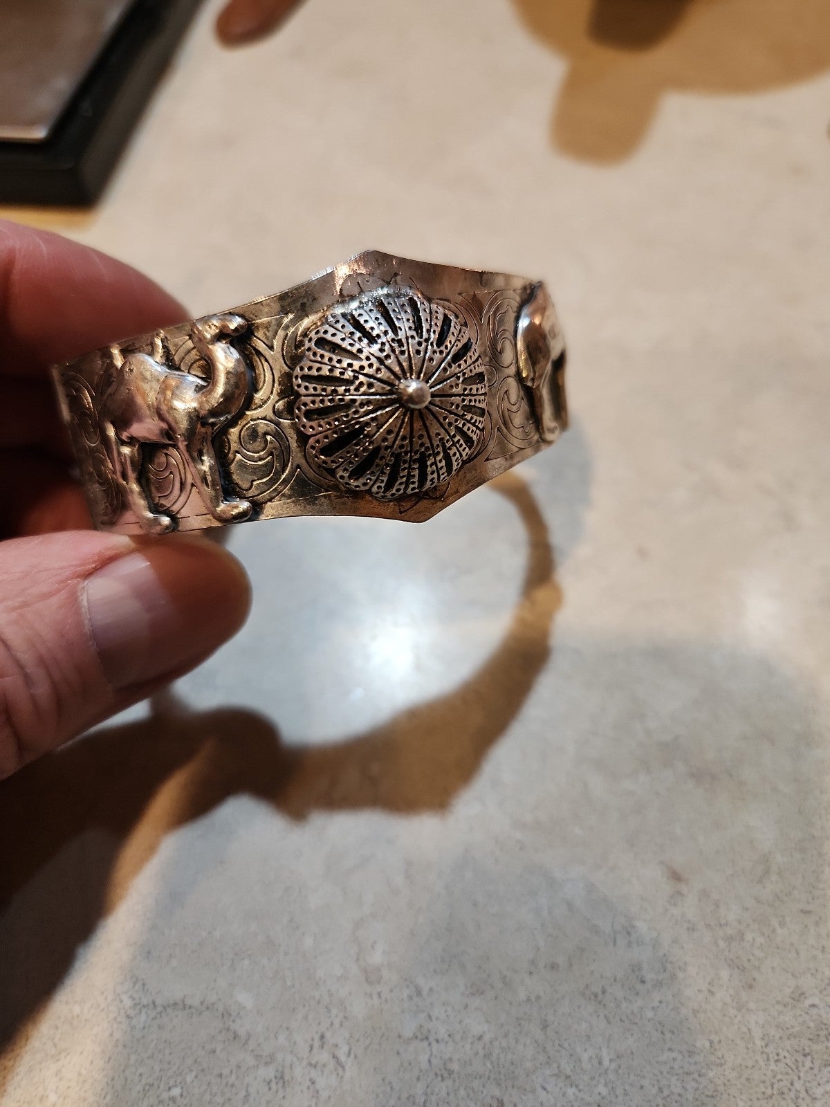 Unique Hinged Sterling Silver Cuff Bracelet, Nice pre owned cond. 47.6g