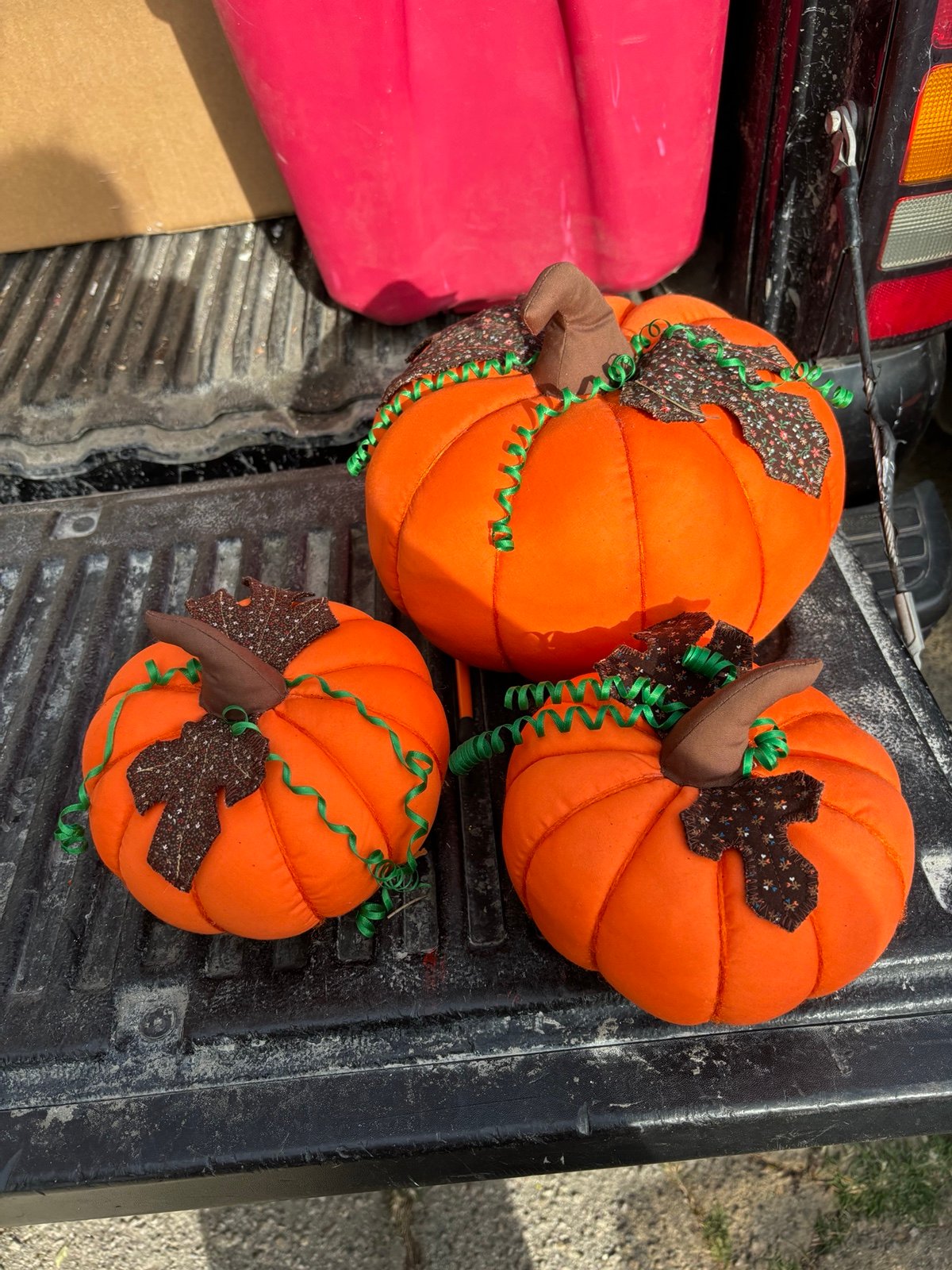 Vtg Plush Stuffed Orange Pumpkin Set Halloween Fall Decor Spooky
