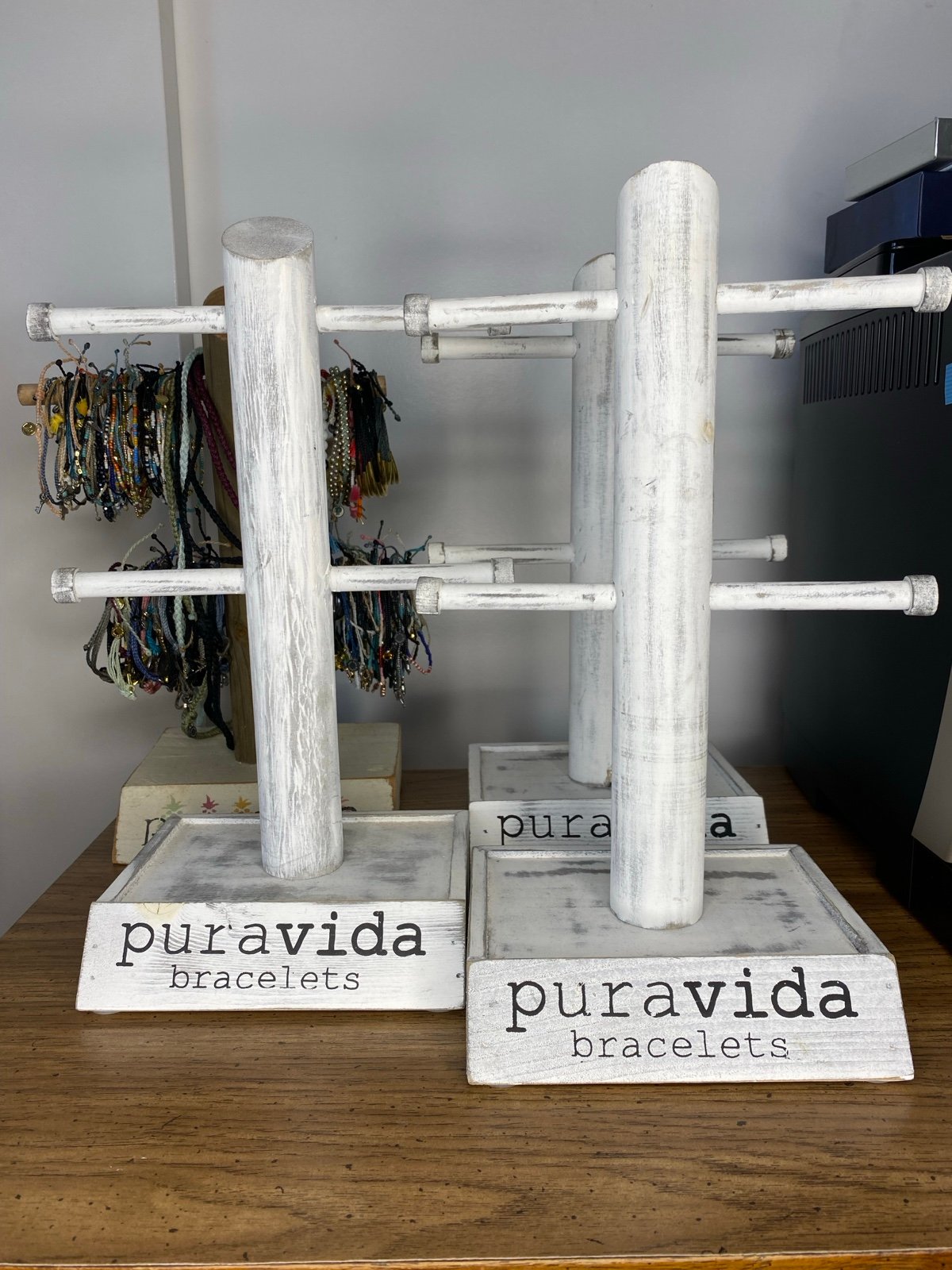 Pura Vida jewelry stand (1)