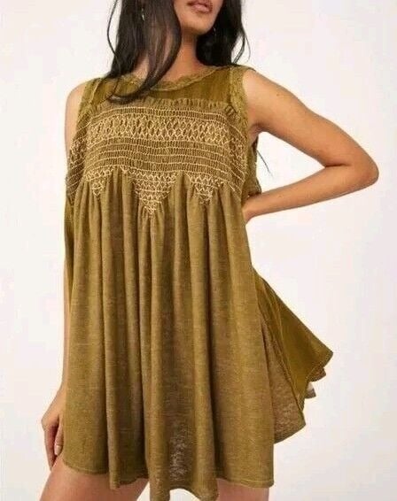 Free People Sea Breeze Smocked Tunic Sleeveless Green XS EUC