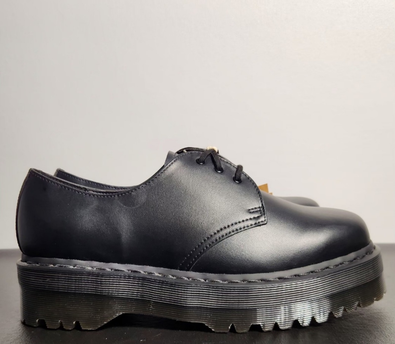 【未使用】Dr.Martens 1461 MONO SOFT BUCK Dr Martens 1/9 Vegan Leather 1461 Mono Felix Platform Women