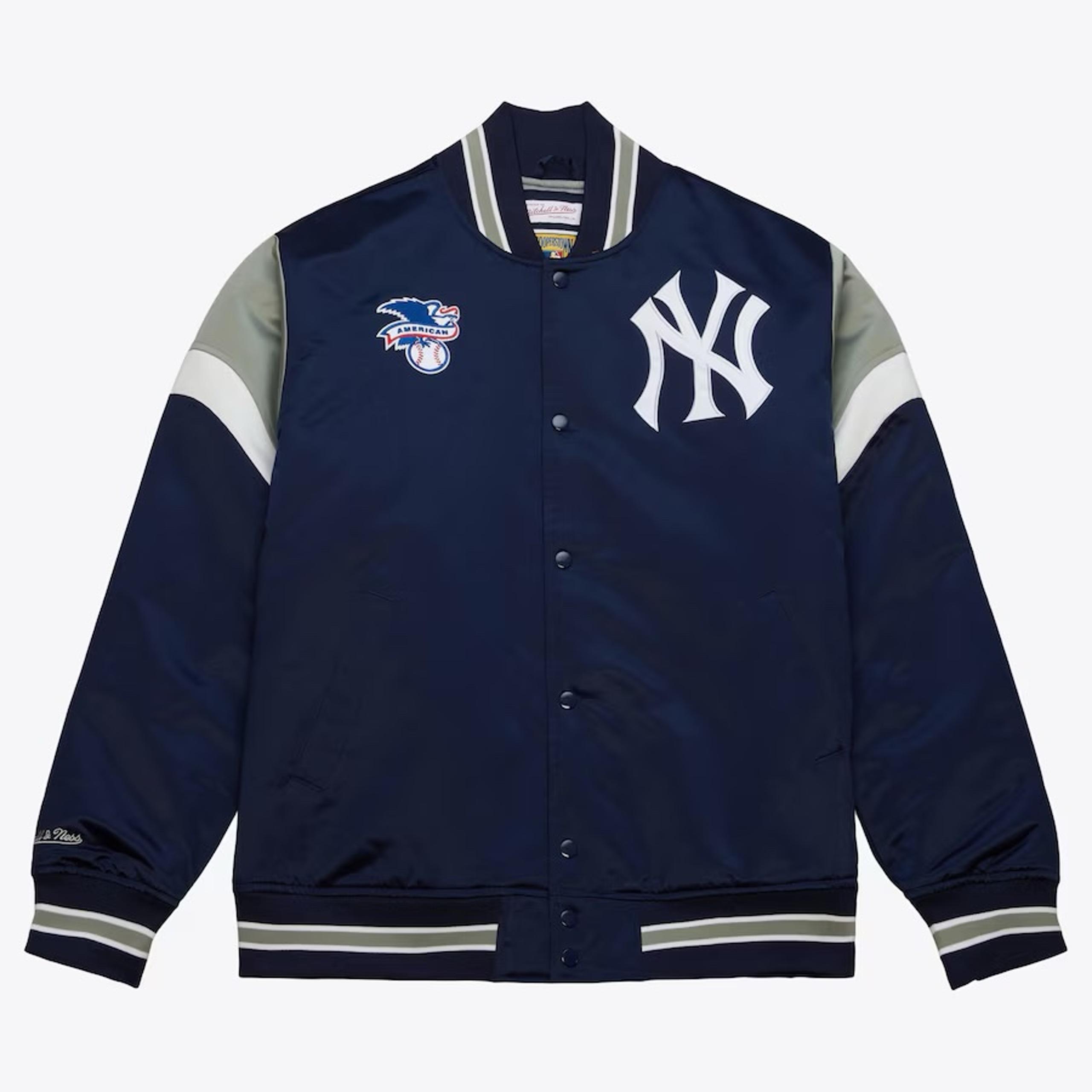 Mitchell & Ness Mens XL Navy New York Yankees Heavyweight Satin Full-Snap Jacket