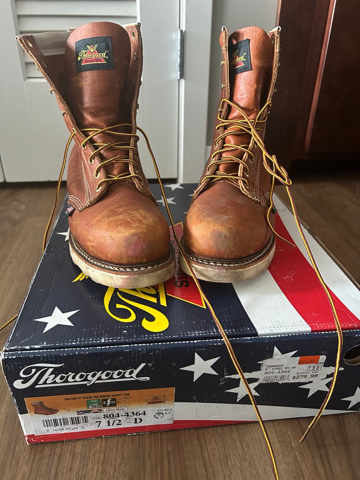 thorogood boots size 7.5D